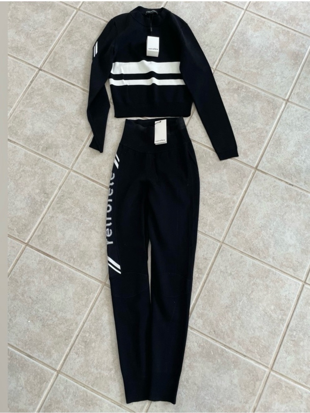 Retrofete Black and White Long Sleeve Athletic set - small